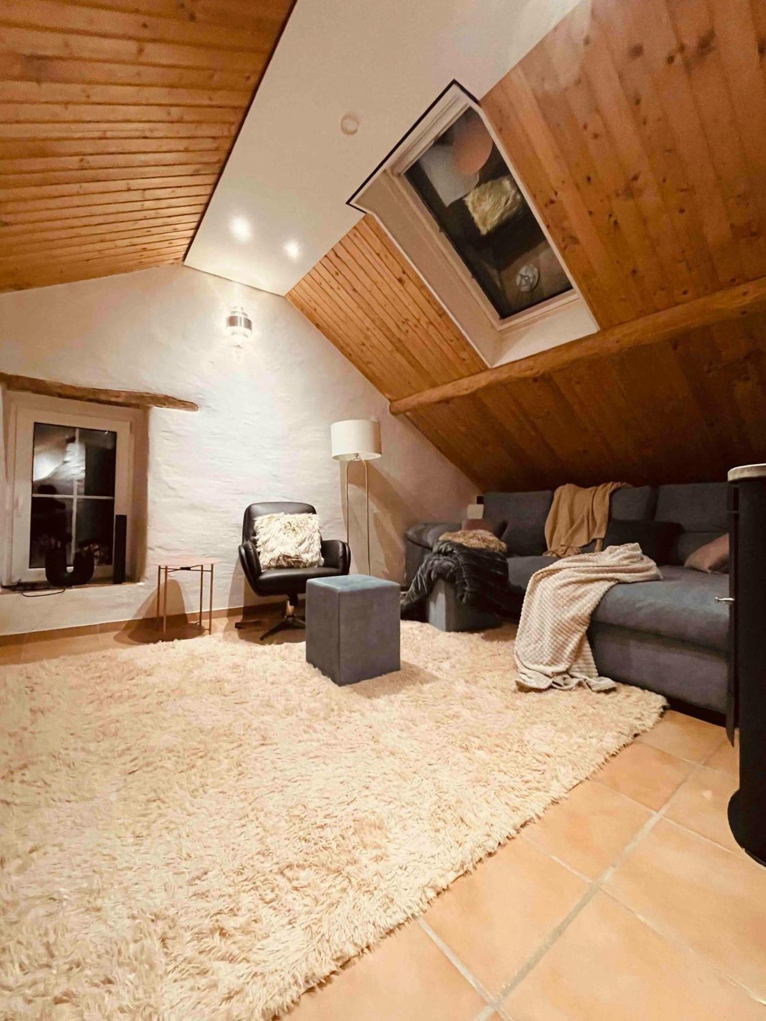 Kleines Backhaus In Der Eifel Holiday home Feuerscheid